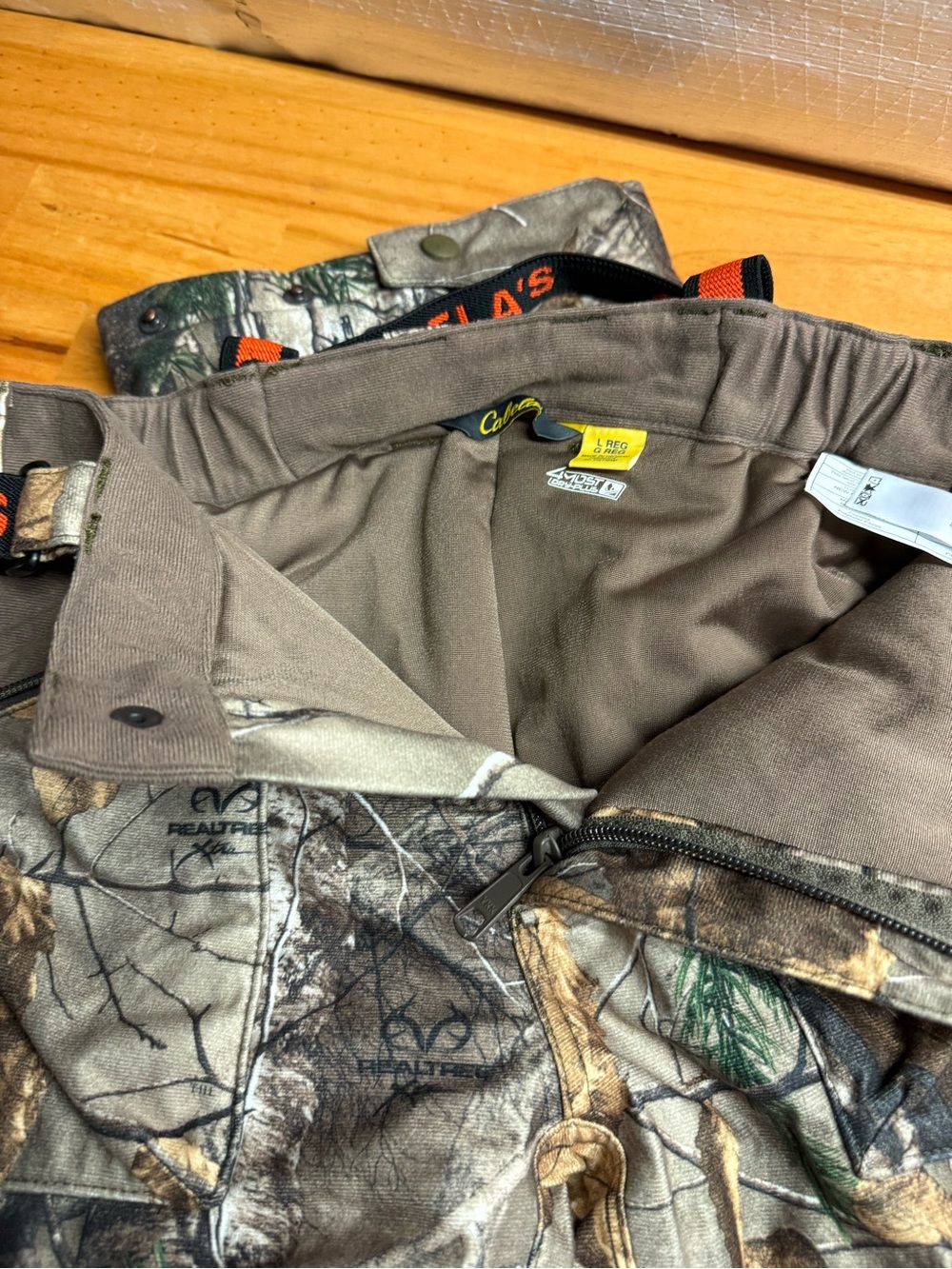 Cabela's Kids Realtree Camo Overalls - Brown/Green/Gray lightly used